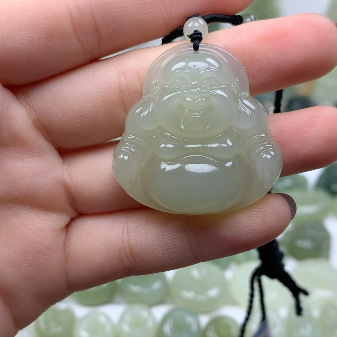 【闪购商品】颈饰未镶嵌和田玉