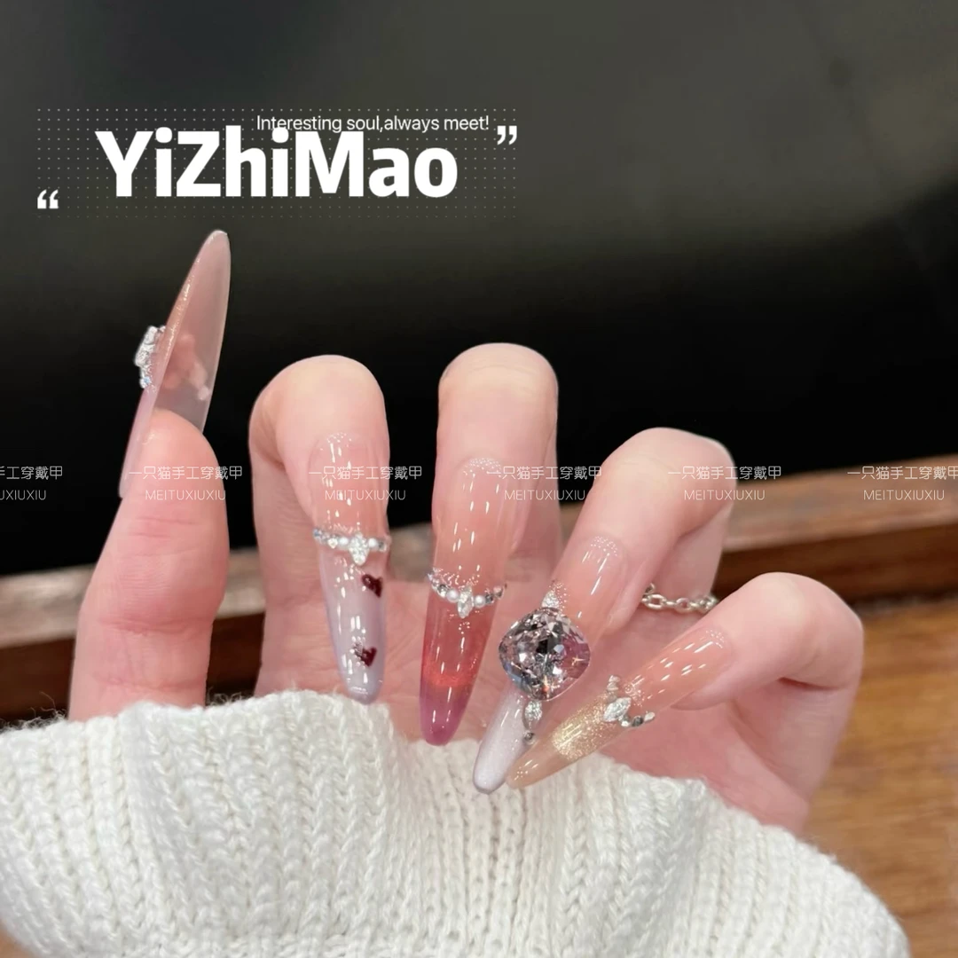 【甜妹心动】爆闪多色混搭猫眼灵动手绘爱心纯手工穿戴甲可拆卸美甲