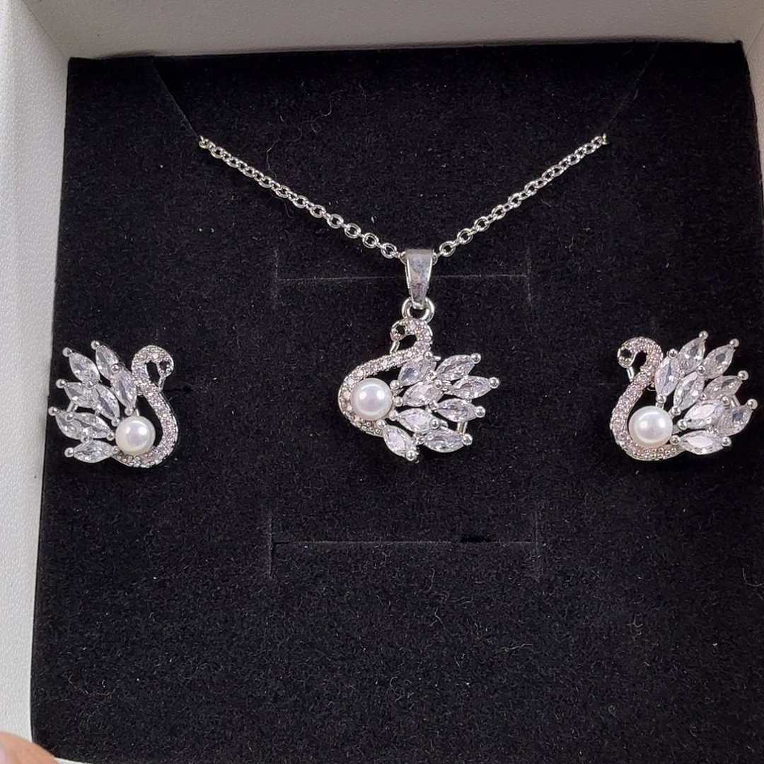 耳饰未镶嵌淡水珍珠