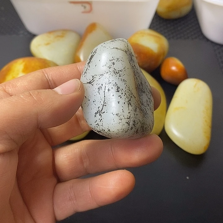 学***者和田玉未镶嵌挂件