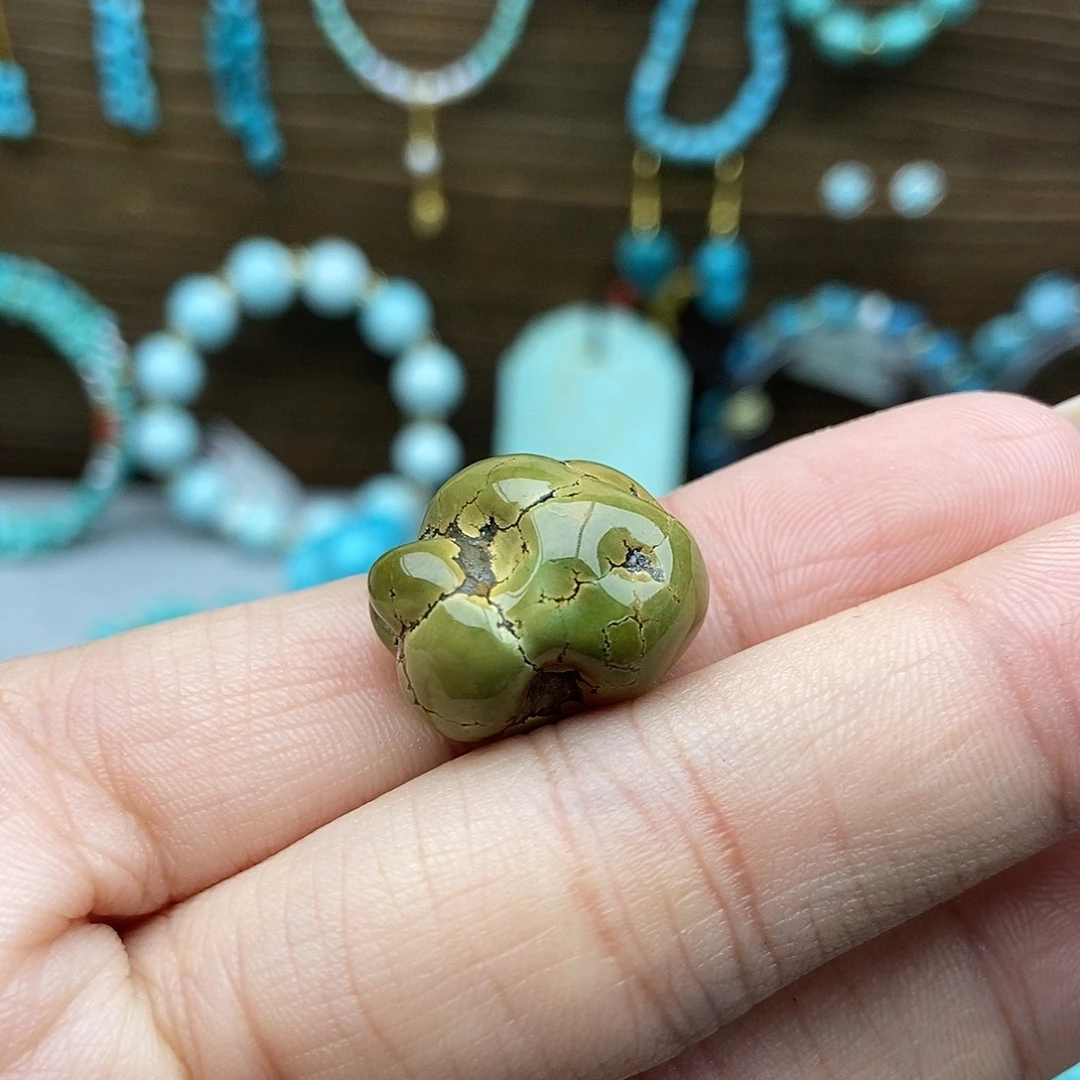 绿松石未镶嵌玻璃瓷老油绿随行