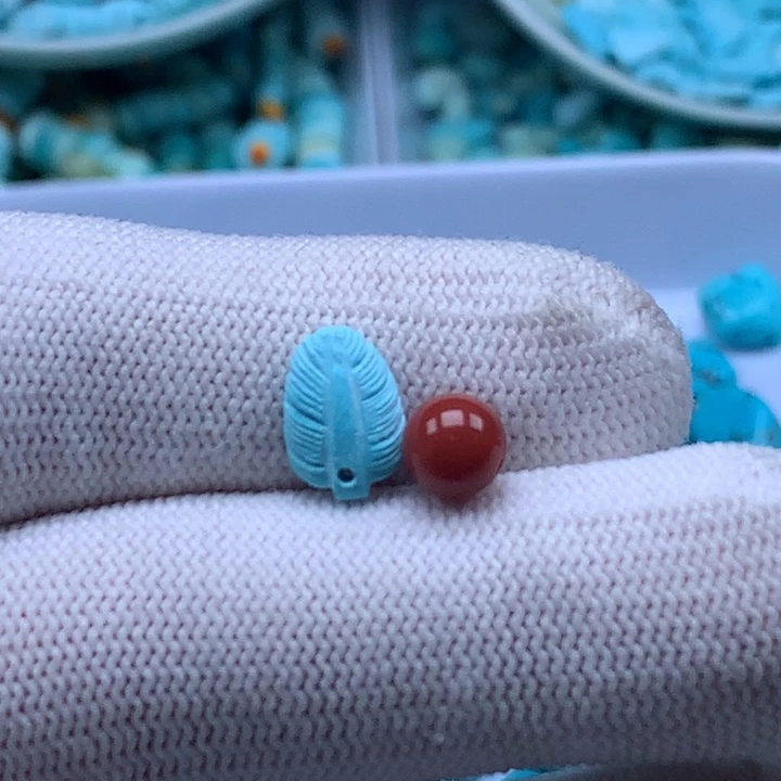 南红玛瑙未镶嵌珠宝奇石