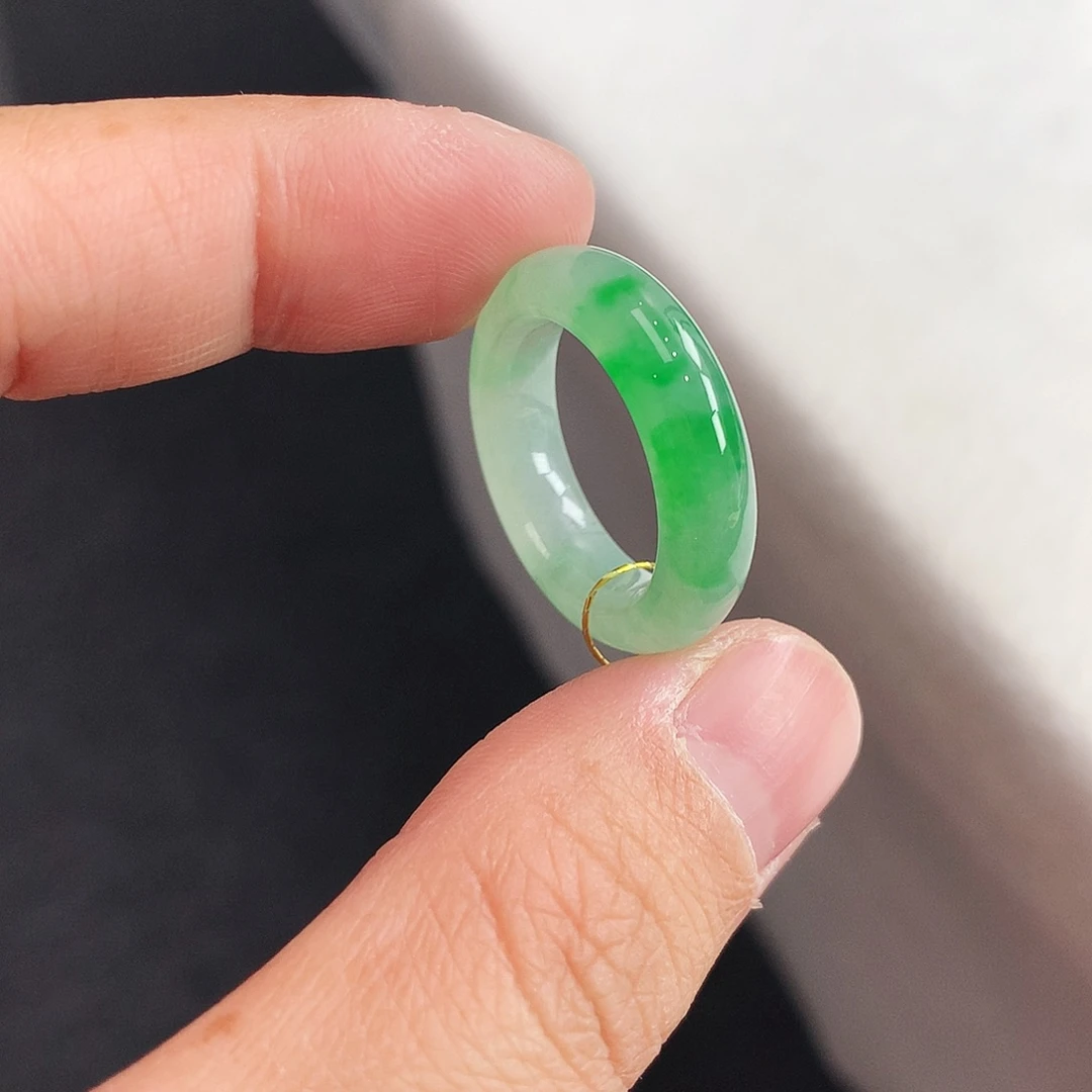 翡翠未镶嵌戒指12-13号
