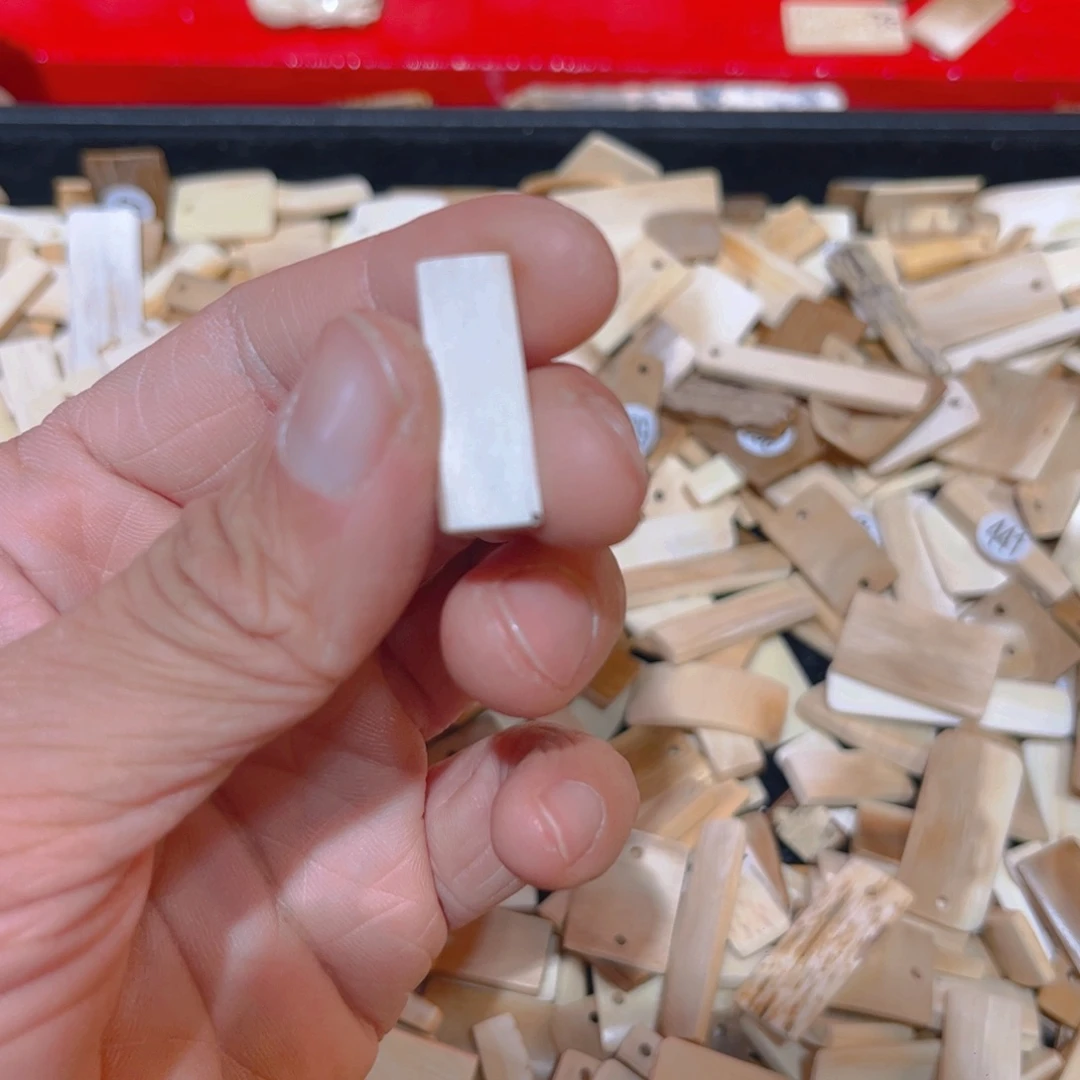 泥塑?**.333333333333333