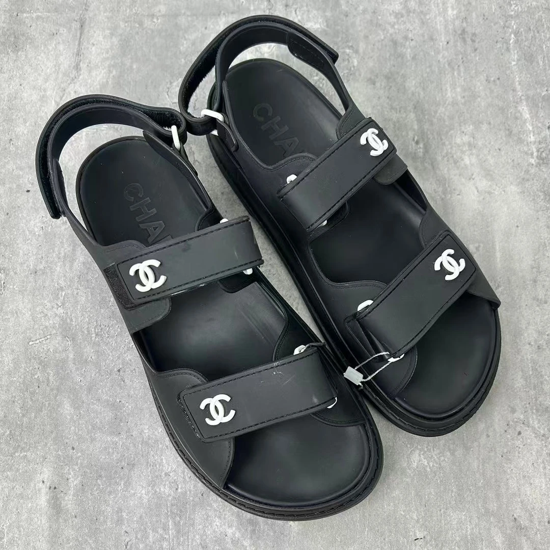 95新 Chanel/香奈儿 39码/仔仔女鞋/黑色白双C魔术贴沙滩凉鞋1622