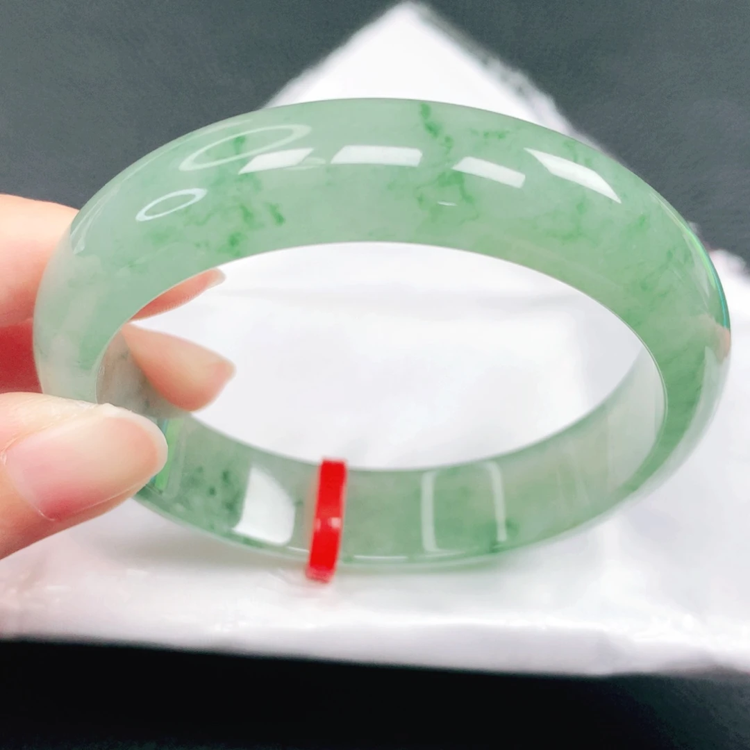 翡翠未镶嵌手镯58