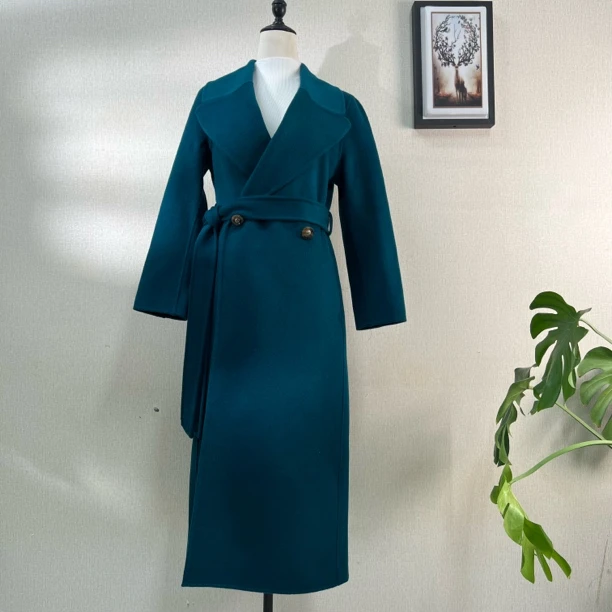 羊毛大衣时尚2025款流行时尚款811