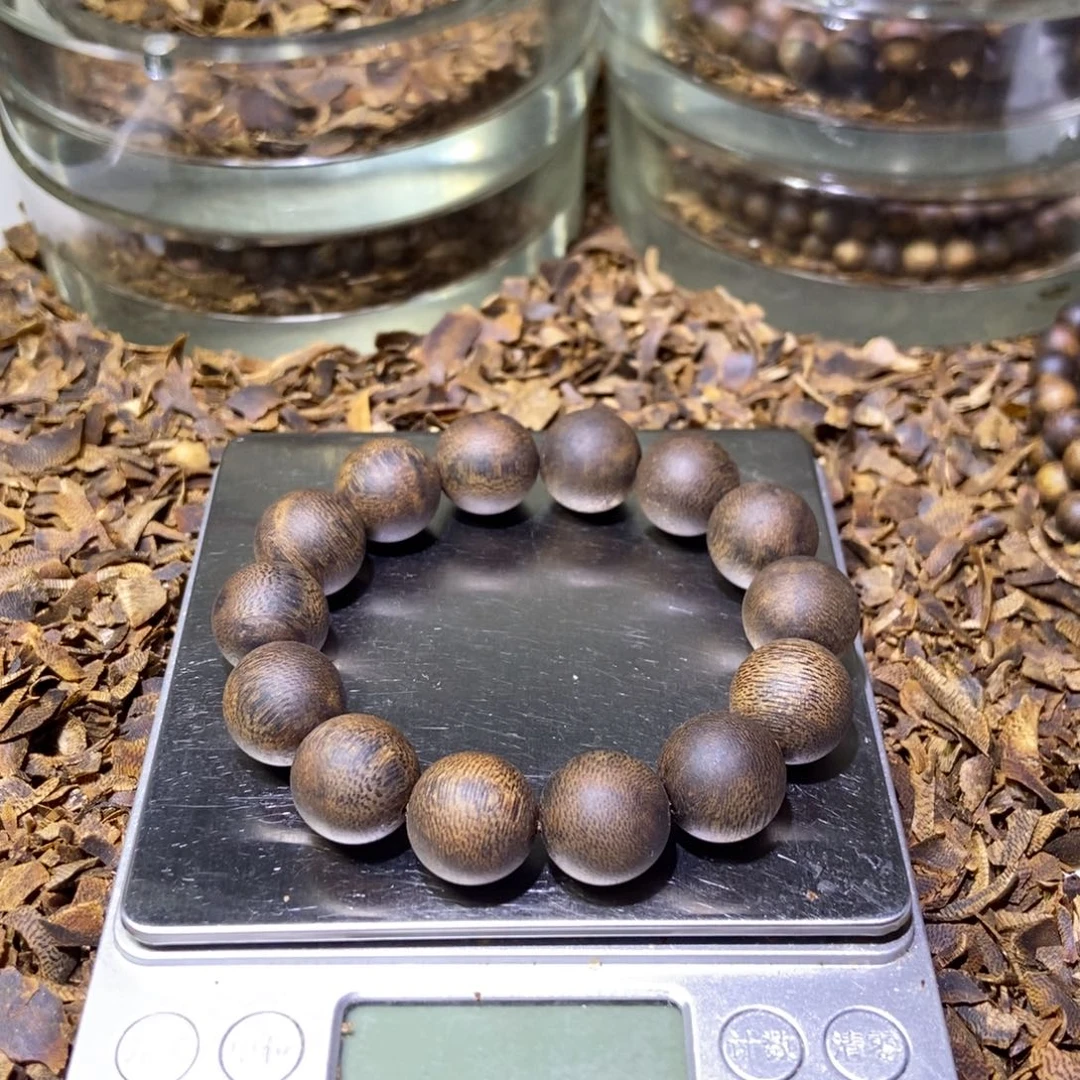 A***A沉香沉香碎屑1.6单圈