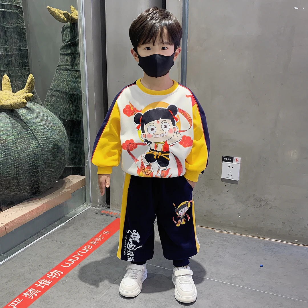 哪吒衣服男童春装套装2025新款帅气宝宝时髦炸街卫衣儿童装春秋款