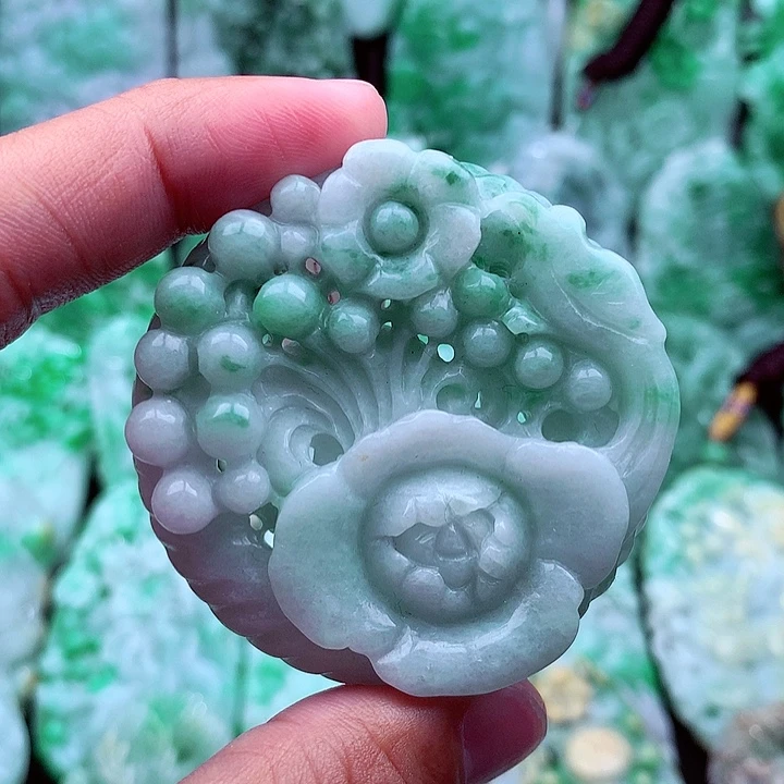 翡翠吊坠(不含链)未镶嵌