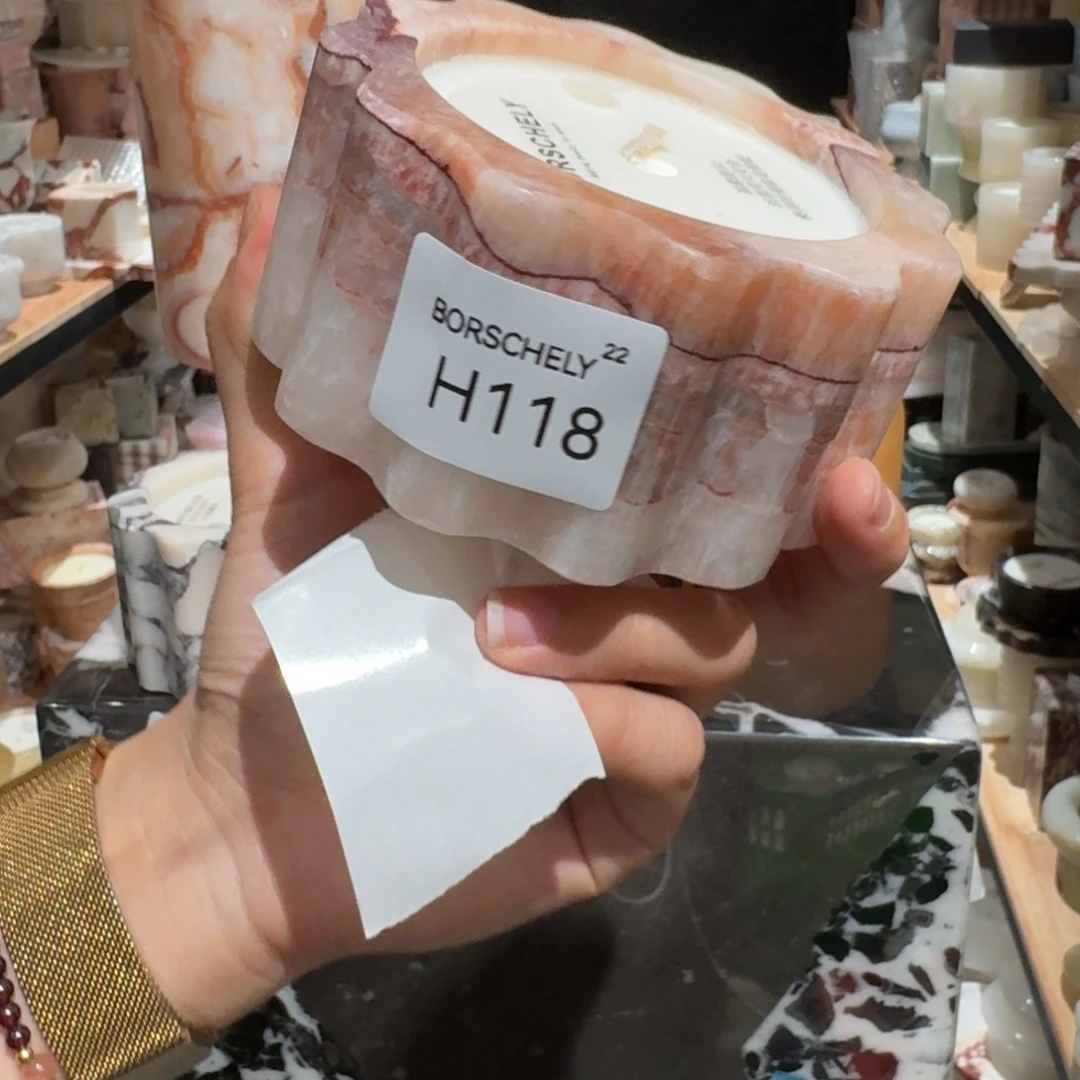 H118。  钱。