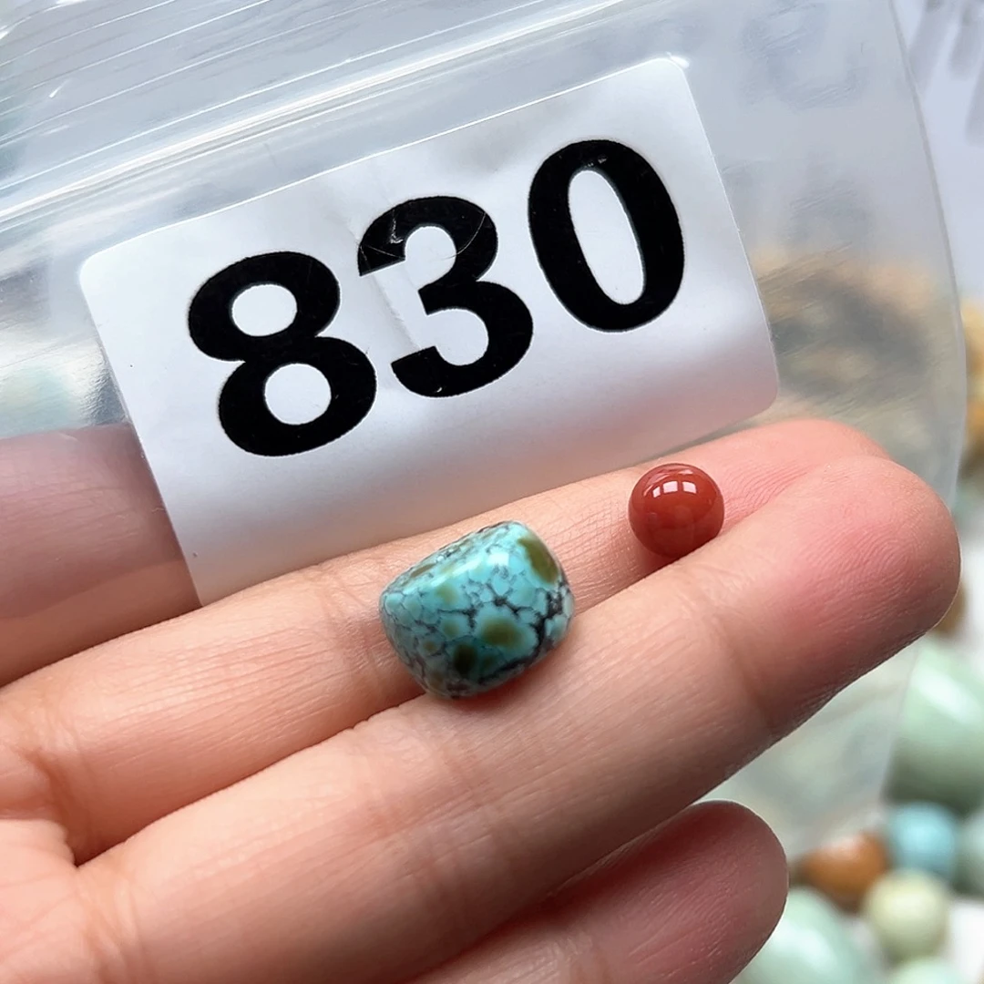 南红玛瑙未镶嵌颈饰