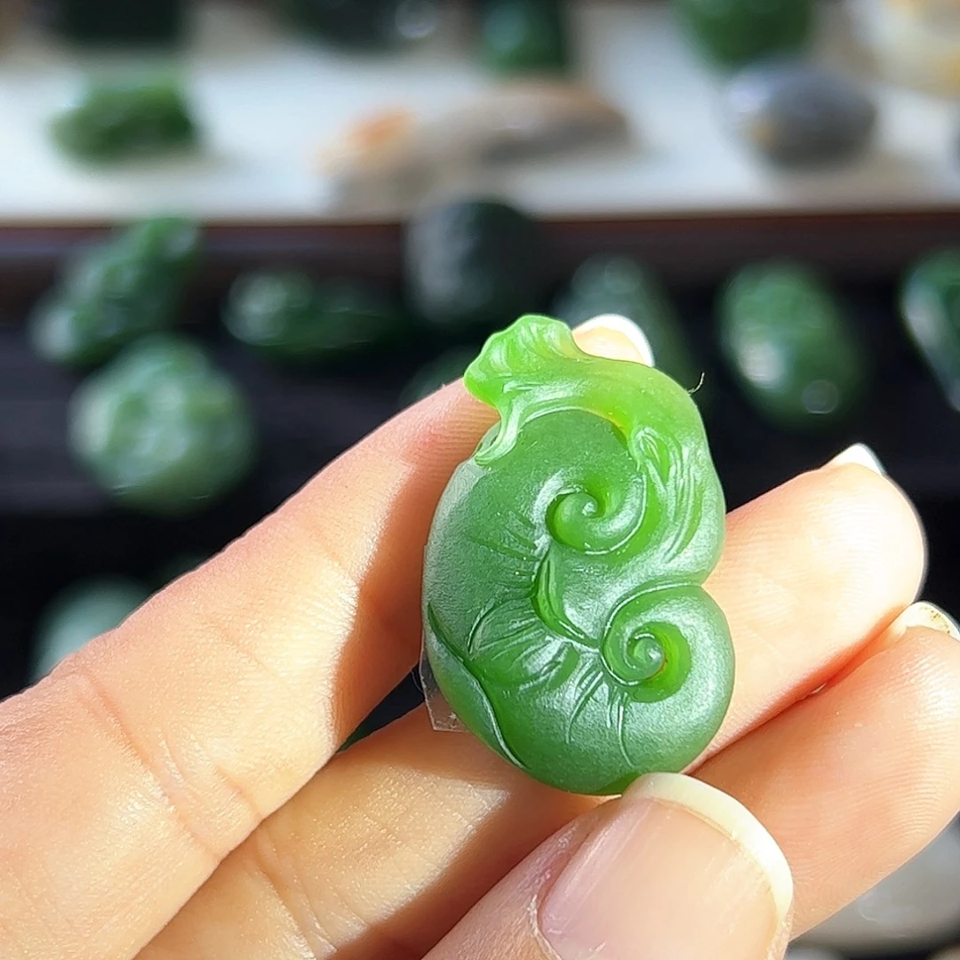 和田玉未镶嵌吊坠(不含链)