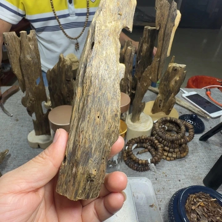 沉香沉香碎屑73克