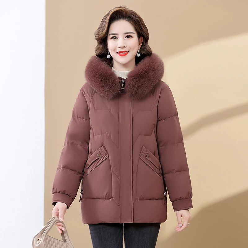 雅鹿妈妈羽绒服洋气2025新款90绒中老年人女装冬季外套9085