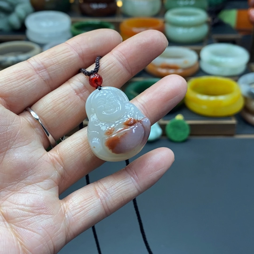 石英质玉未镶嵌吊坠