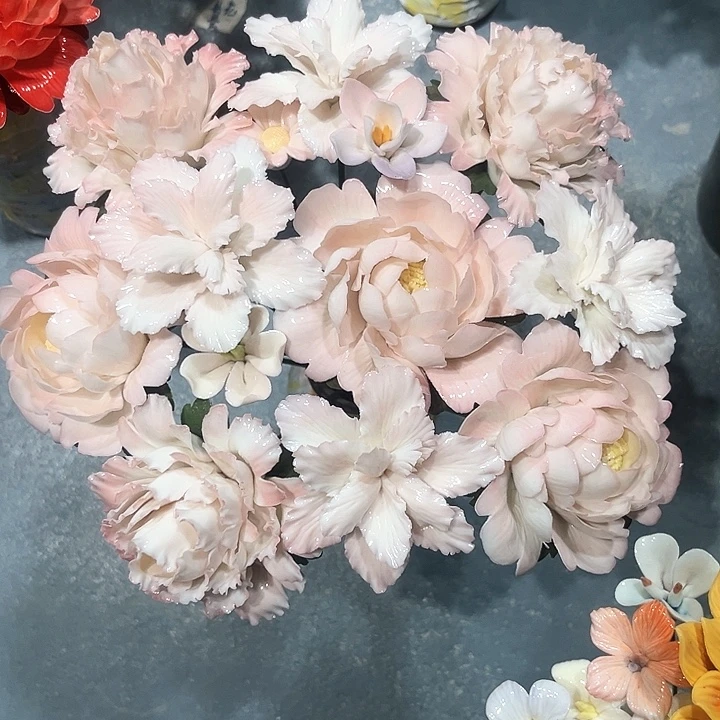 陶瓷花花摆件，花束