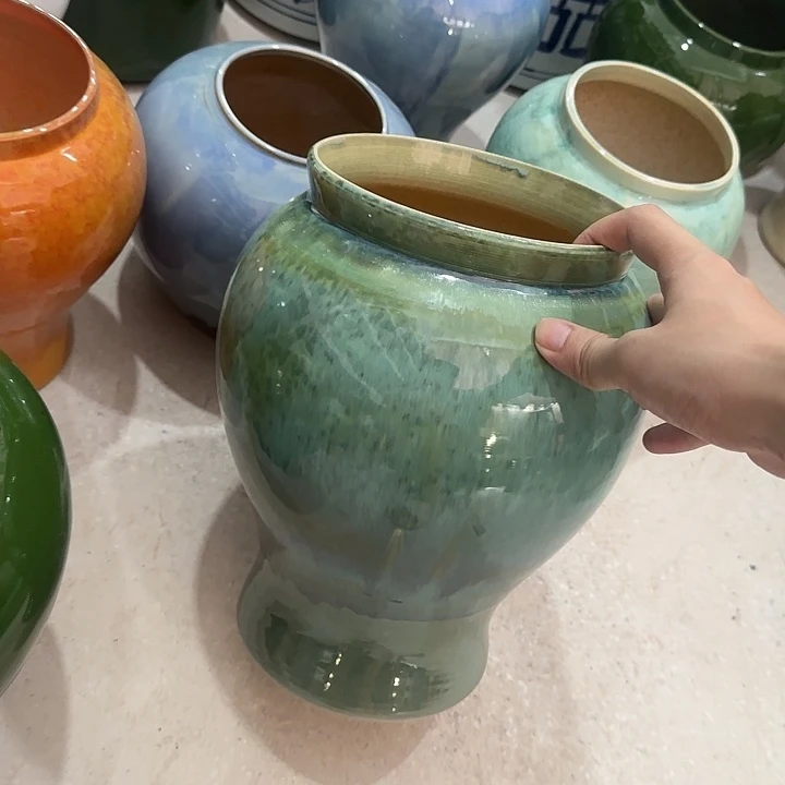 白泥花盆微瑕有孔