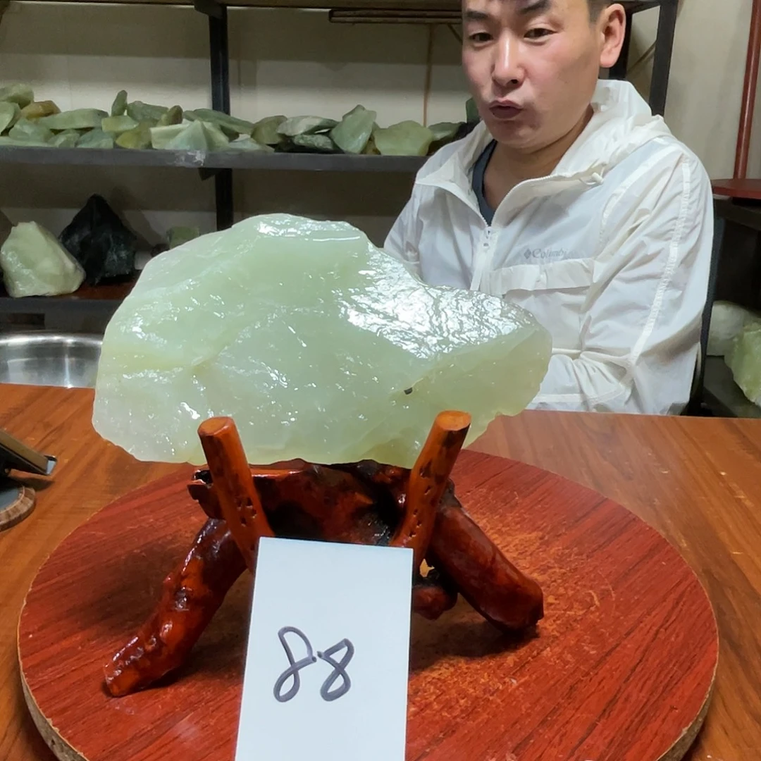 蛇纹石玉未镶嵌原石88