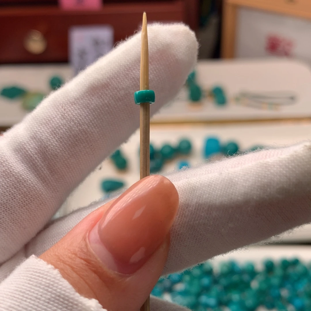 绿松石未镶嵌配饰