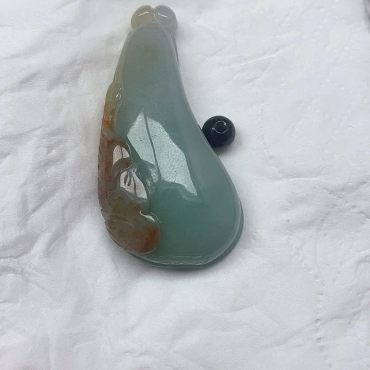 忆***梦翡翠未镶嵌颈饰天然缅甸翡翠