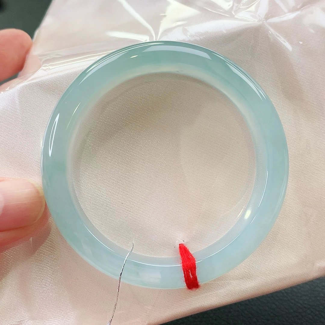 未镶嵌手镯翡翠天然翡翠手镯