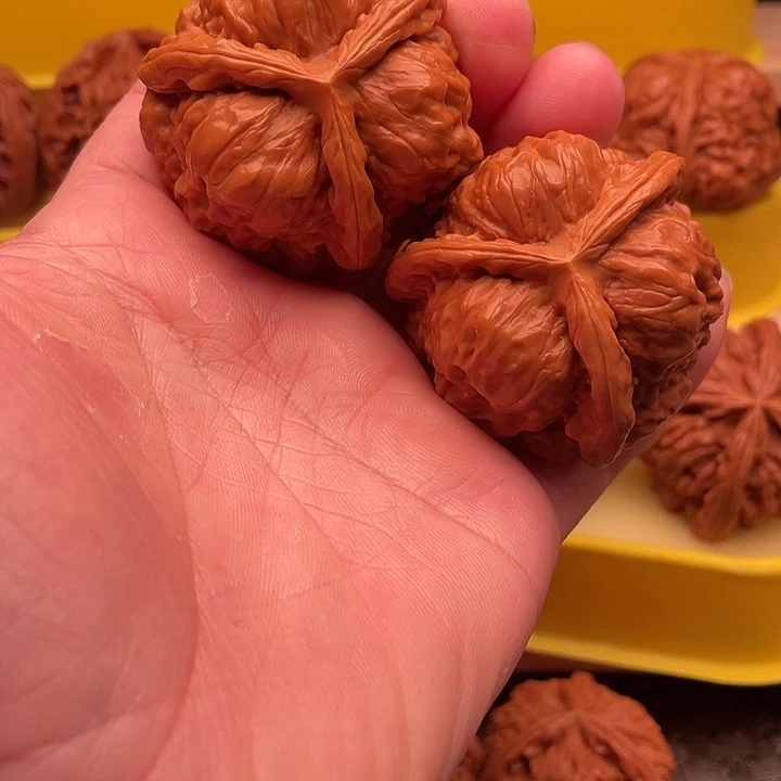参***心大叶紫檀（黑酸枝木类）核桃核桃咯核桃核桃