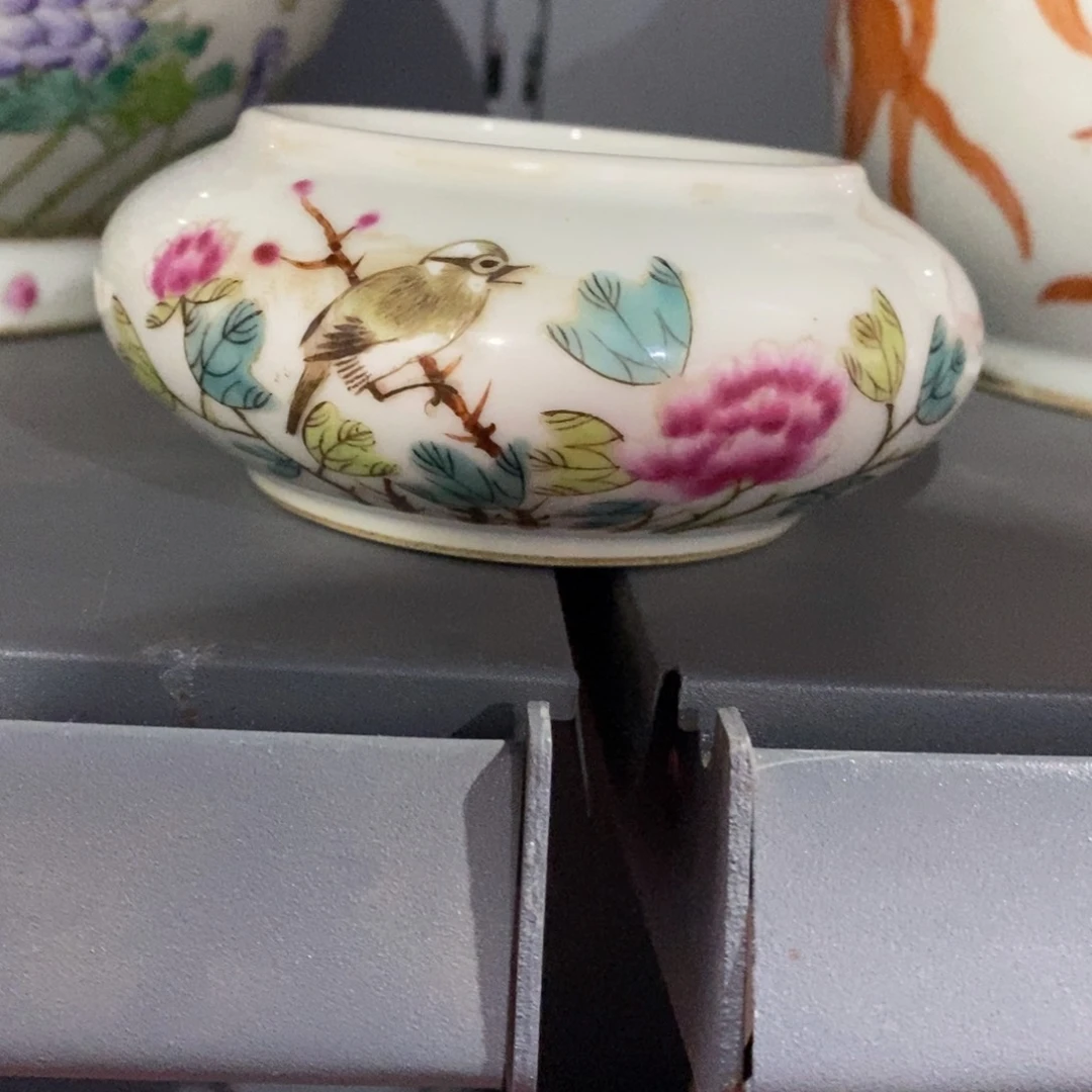 瓷器一个一个一个