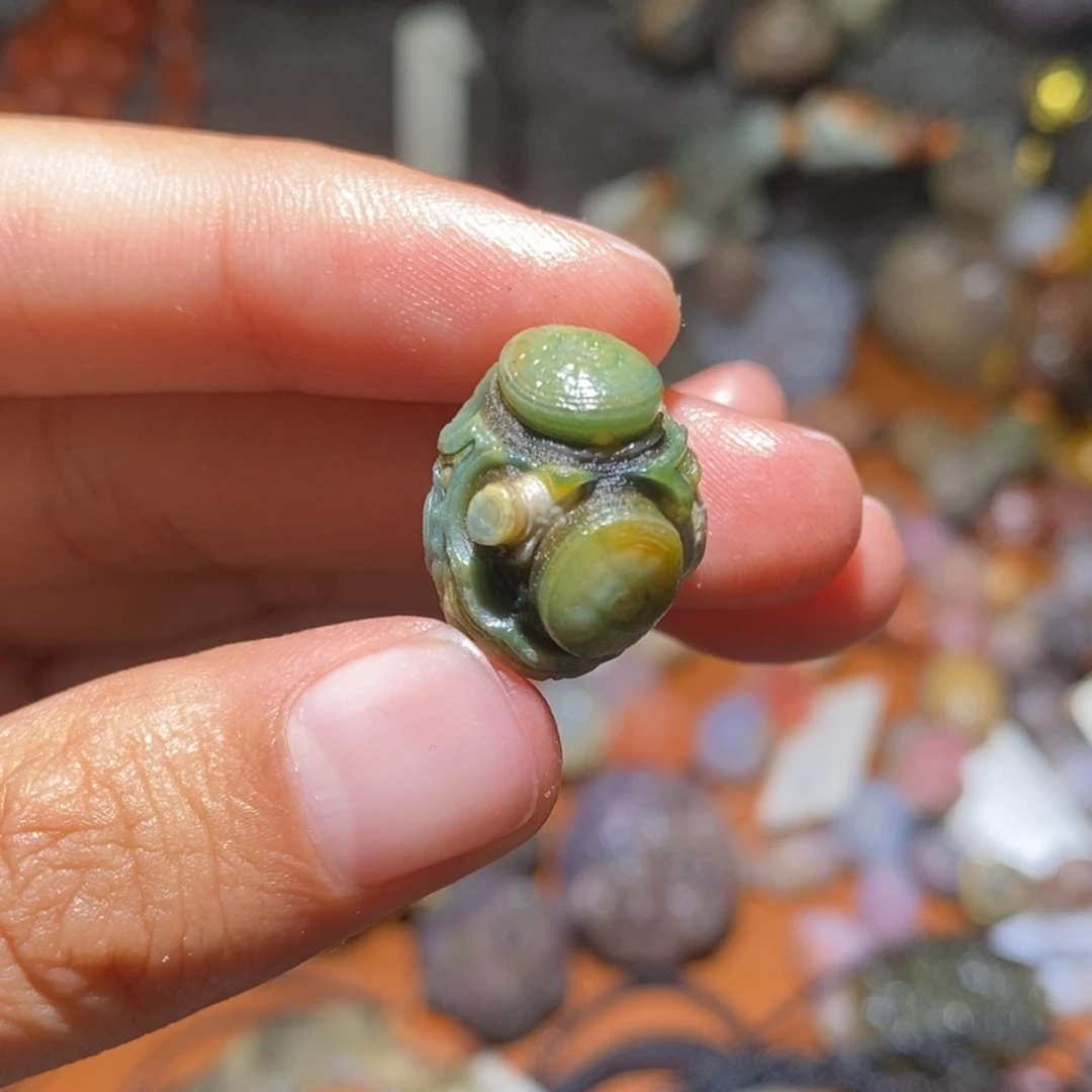 玛瑙/玉髓未镶嵌珠宝半成品