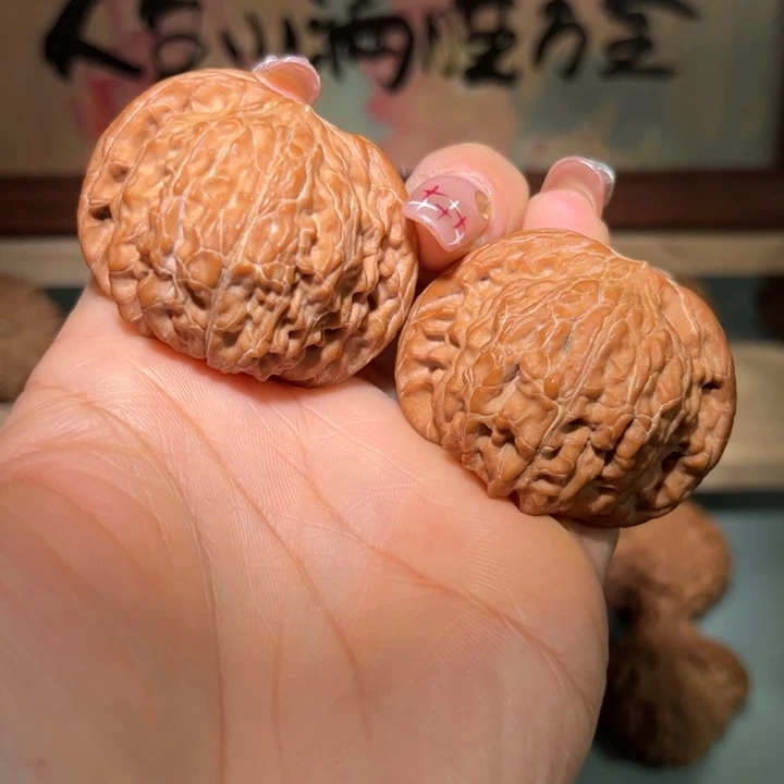 文玩核桃吊坠磨盘