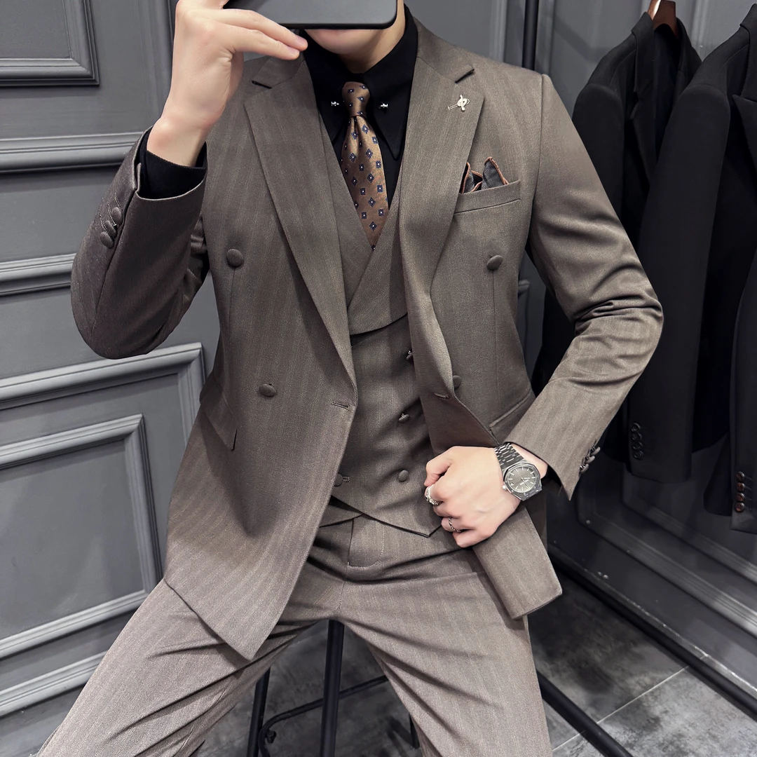 意式棕色平驳领西装套装礼服男韩版帅气百搭商务休闲结婚新郎礼服