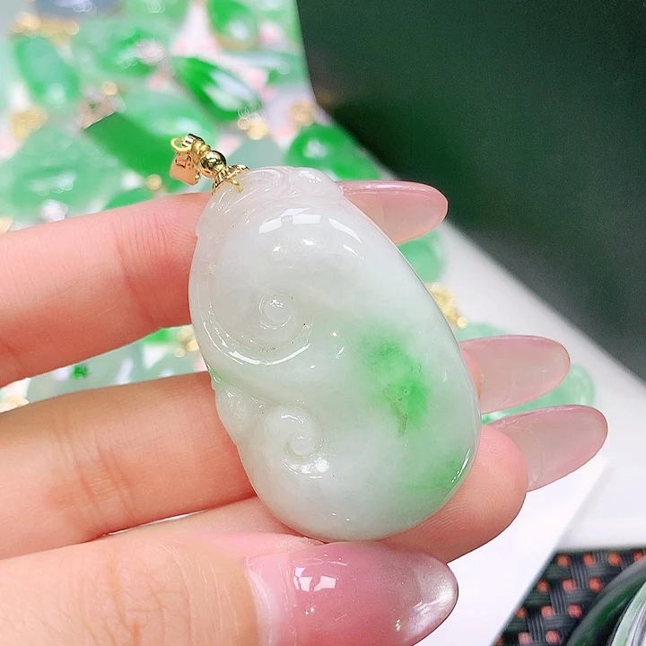 颈饰未镶嵌翡翠翡翠