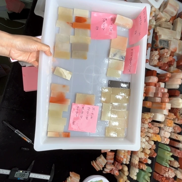 老挝石有*。。。。。。。。。。