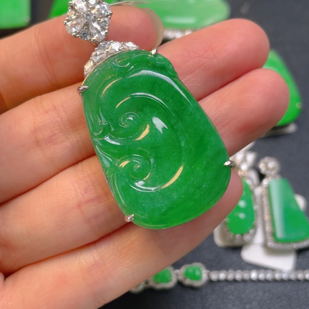 红***翡翠银S925镶嵌吊坠(不含链)