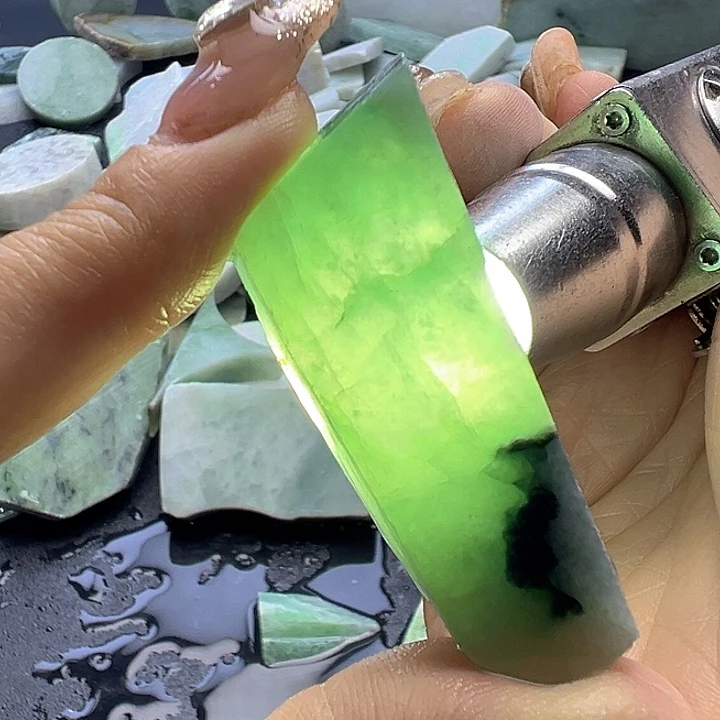 翡翠裸石翡翠满绿30