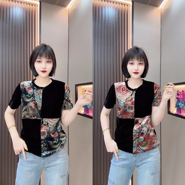 敏宝儿➕丝绒拼花圆领衫