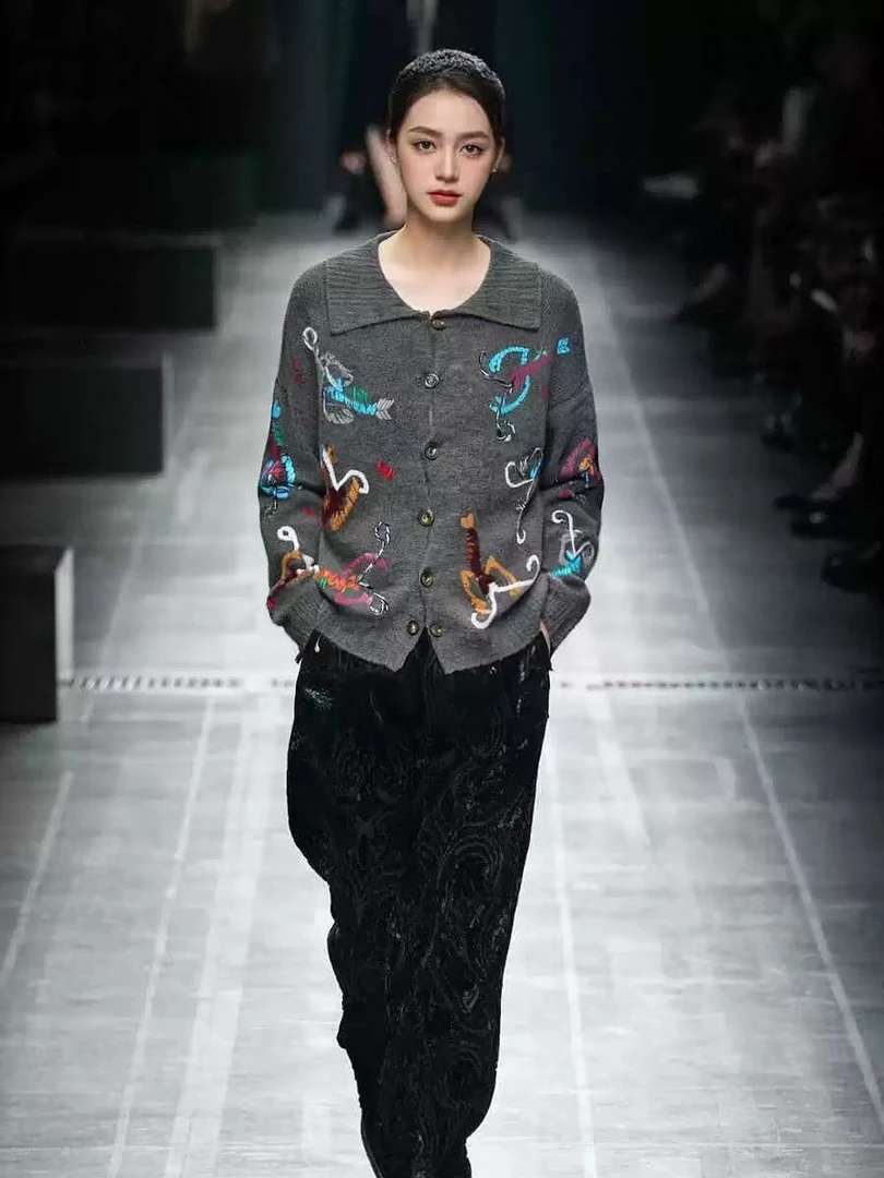 复古植物花卉针织开衫外套女时尚2025春季上衣7253