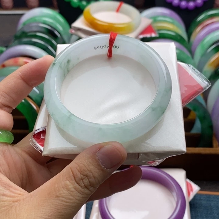 A***⋆仿水晶非金属高端 手镯