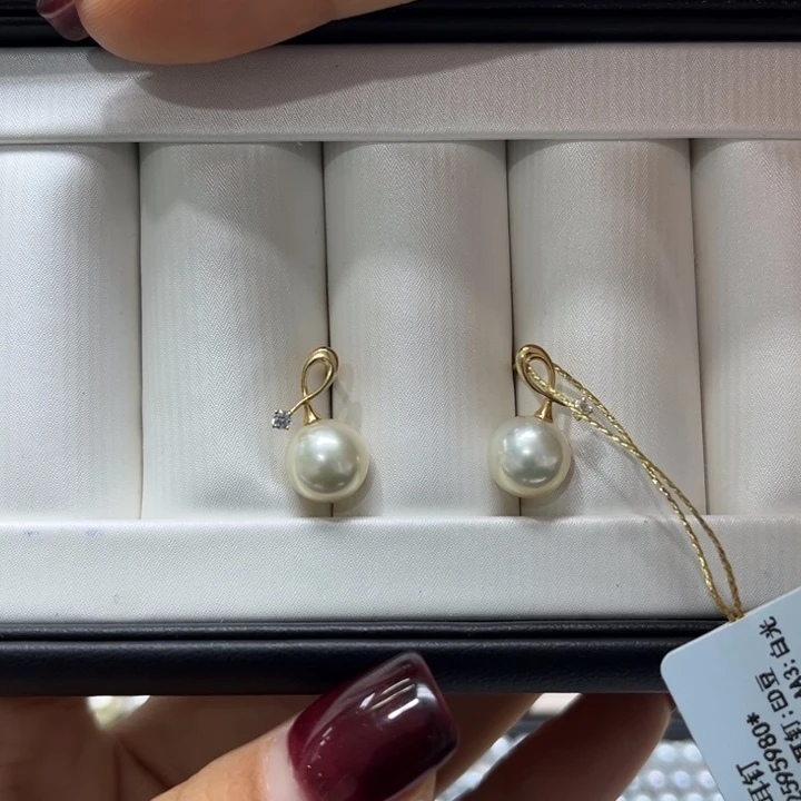 海水珍珠耳饰18K金镶嵌8-9mm