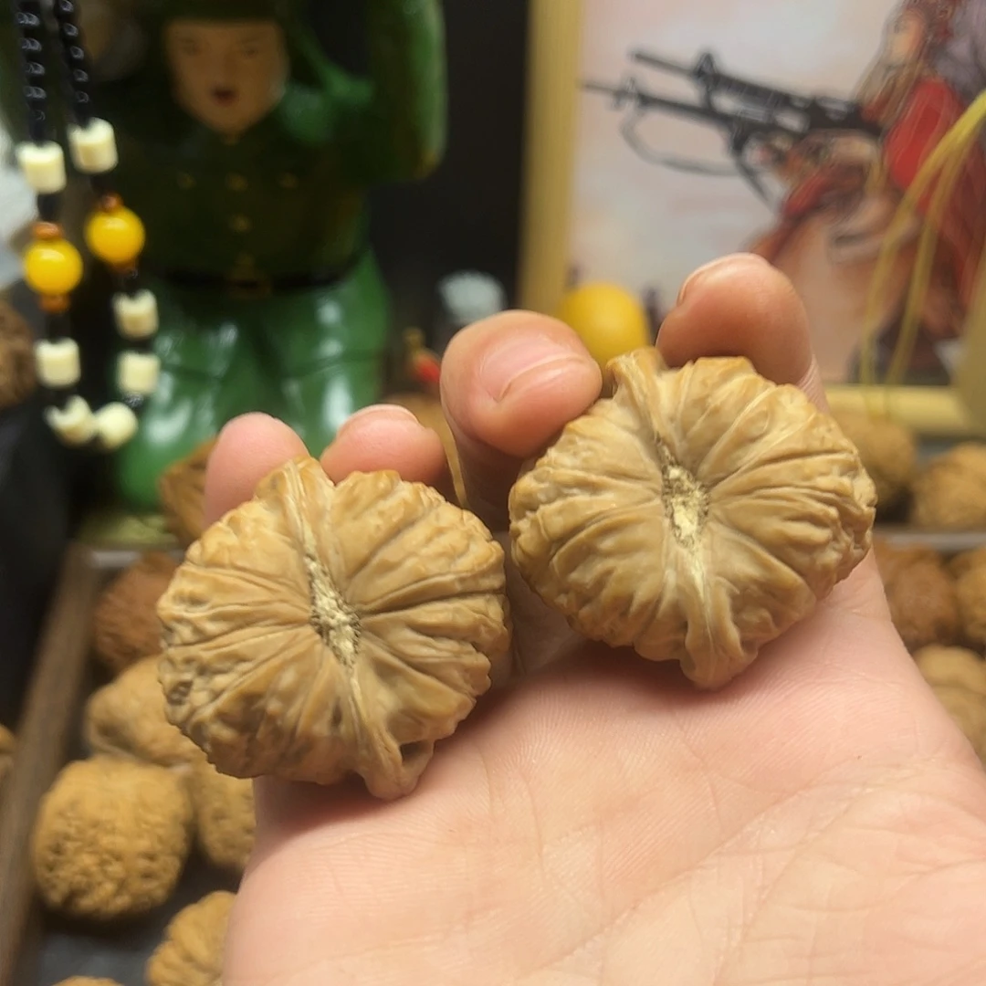 文玩核桃吊坠边肚同尺43全品南瓜