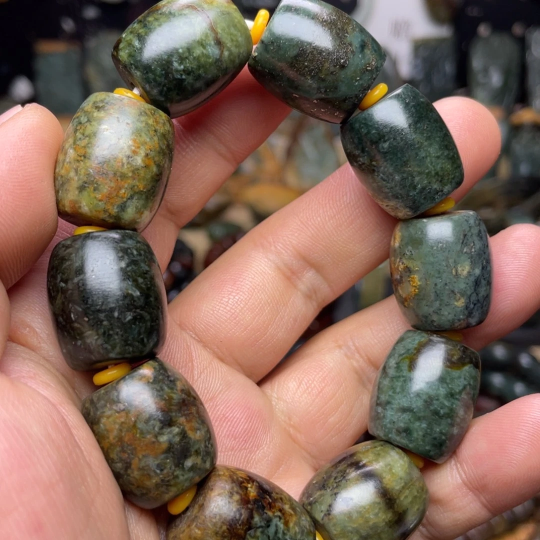 岫岩河磨玉（透闪石质玉）未镶嵌颈饰20×18