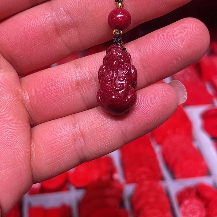 天然辰砂紫金砂貔貅手机挂招财进宝