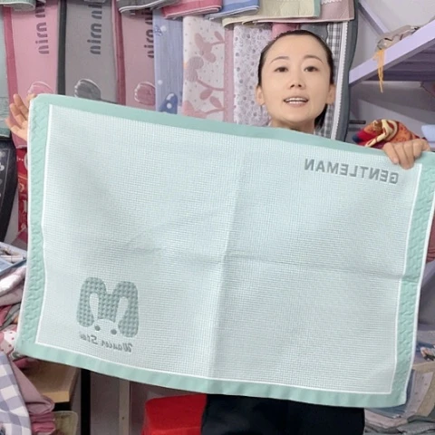 棉特价促销绿色大字母