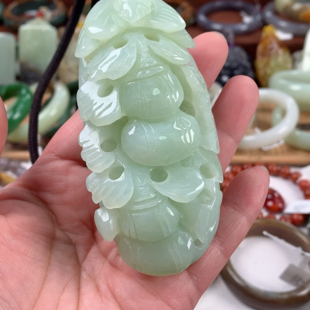 岫玉手把未镶嵌事事如意