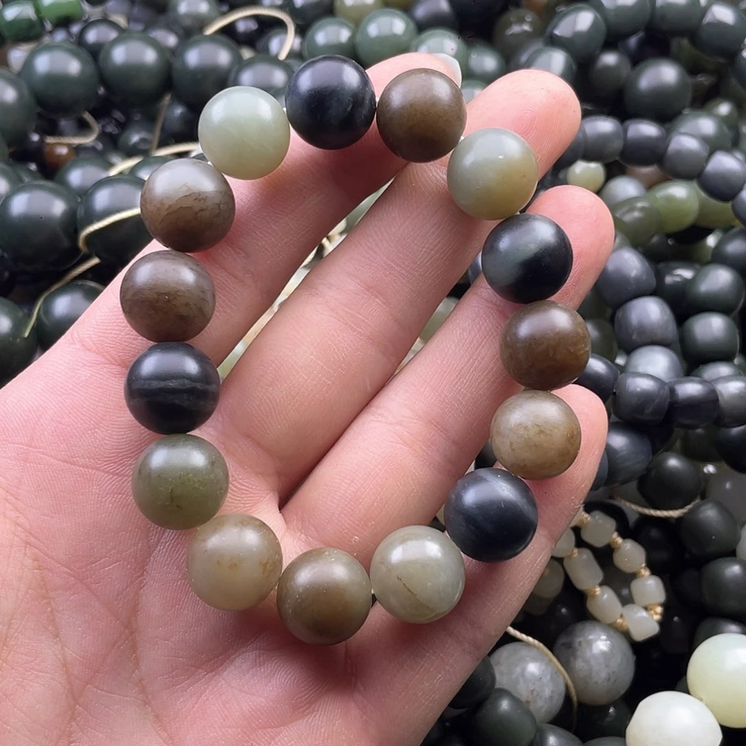 和田玉手串未镶嵌