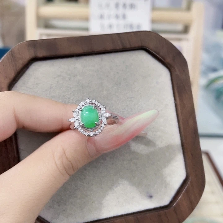 翡翠未镶嵌颈饰天然翡翠Ａ货