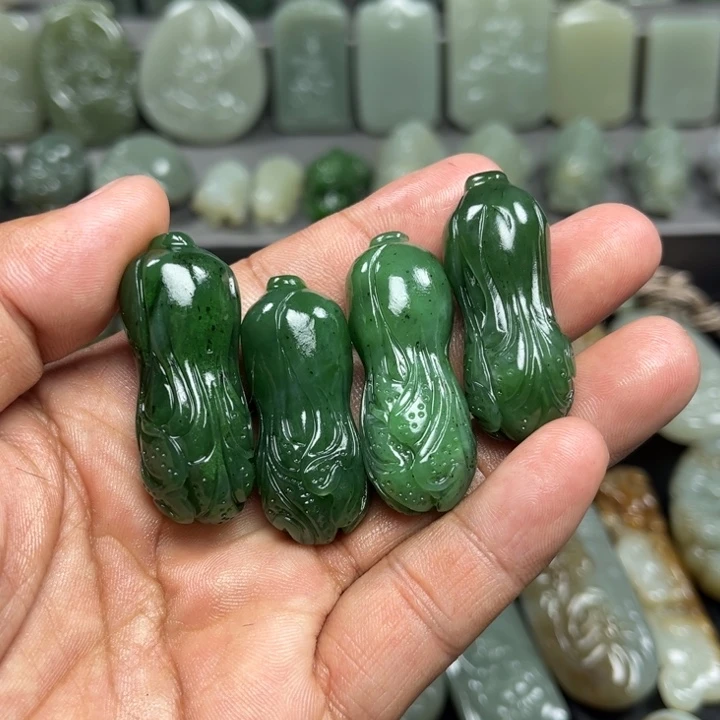 和田玉挂件未镶嵌陈*洲