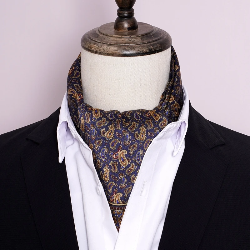 成人百搭新款复古男士围巾时尚薄款保暖腰果丝巾商务正装领口巾