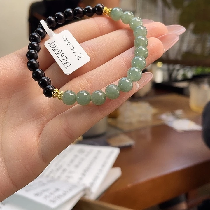 翡翠未镶嵌手链手串
