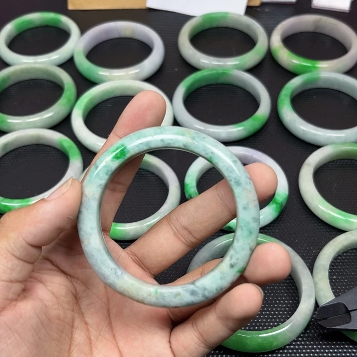 美****翡翠未镶嵌手镯手镯